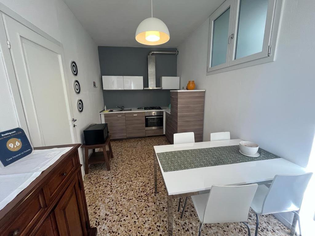 Casa Vacanze Le Violette Villa Brunate Bagian luar foto